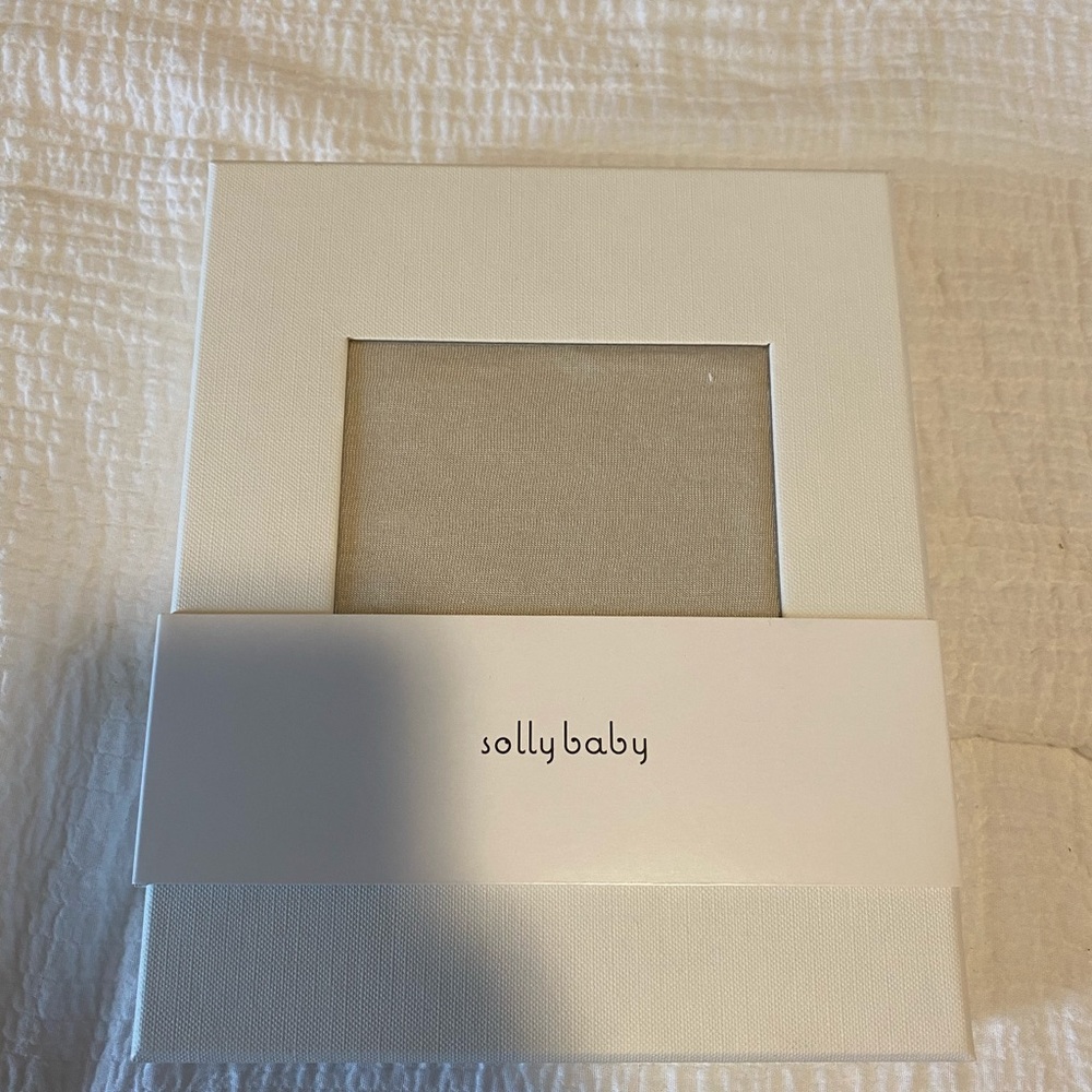 Solly Baby Wrap in Grain Sack (neutral cream) NIB
